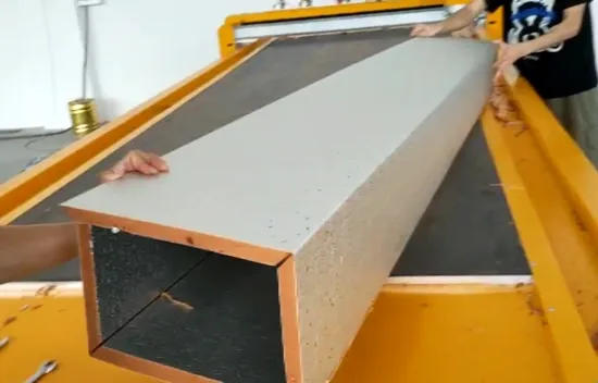 Macchina da taglio automatica per la fabbricazione di raccordi per condotti in schiuma per aria condizionata Ventech